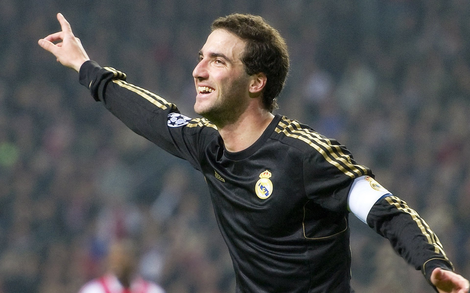 乌拉圭男足在巴黎奥运会比赛中以1-0战胜意大利，乌拉圭男子足球队